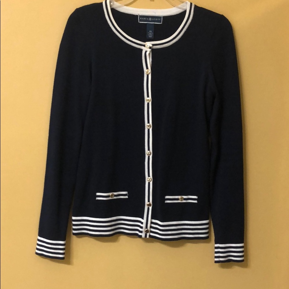 Karen Scott navy and white light sweater